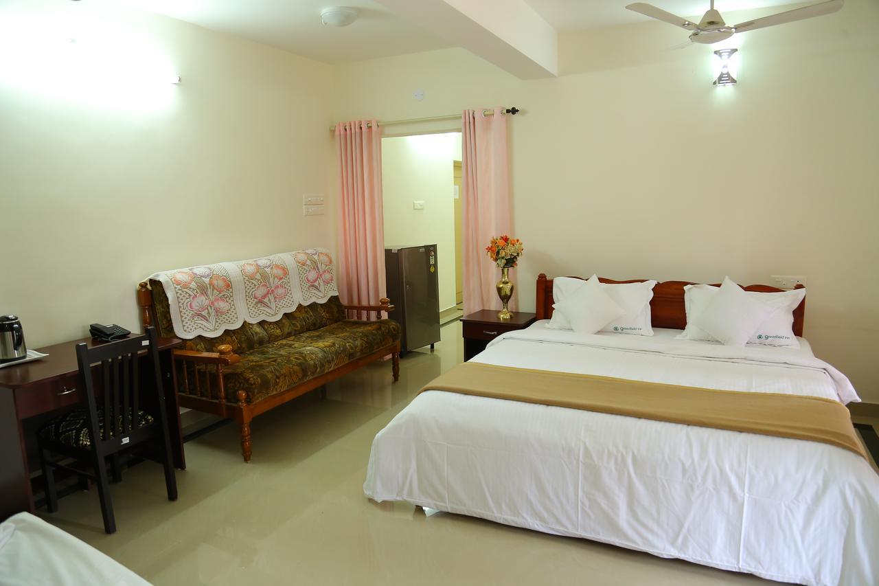 Greenfield Inn Thiruvananthapuram Extérieur photo